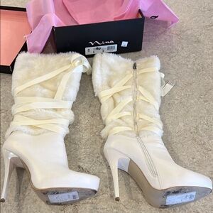 Women's White Fur Boots